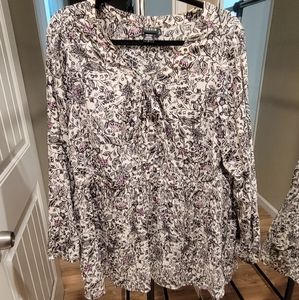 Torrid blouse size 2